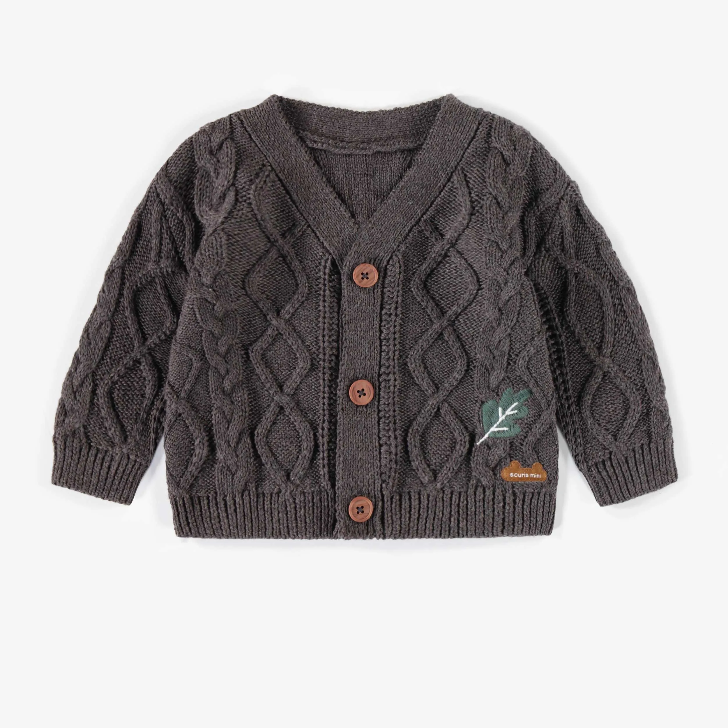 Cardigan brun en maille, naissance || Brown knitted cardigan, newborn
