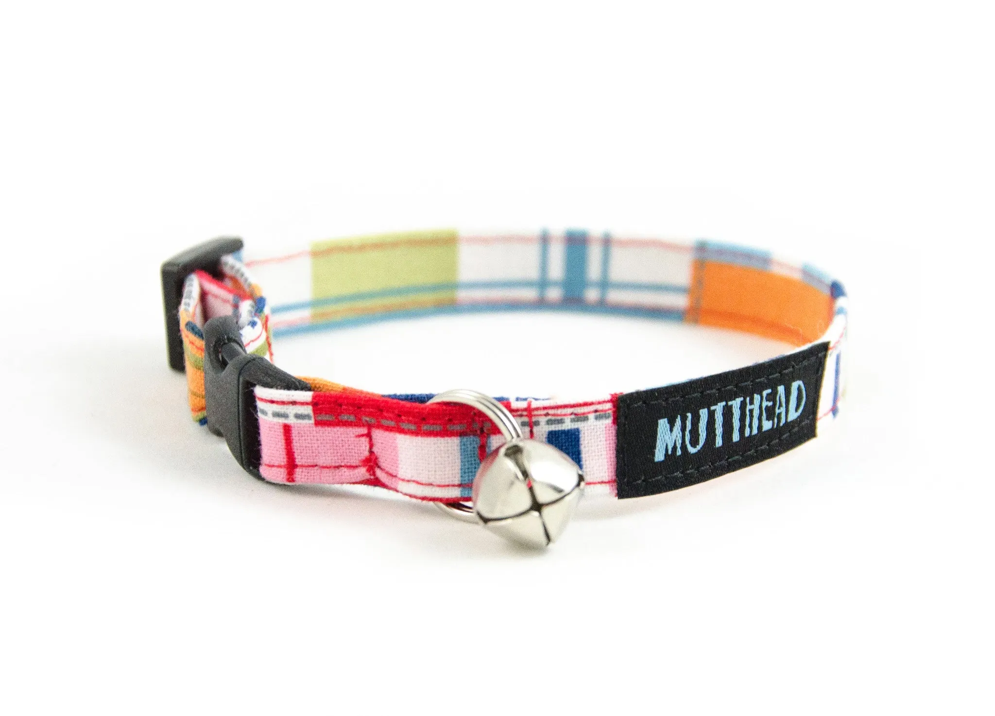 Cat collar in Captain
