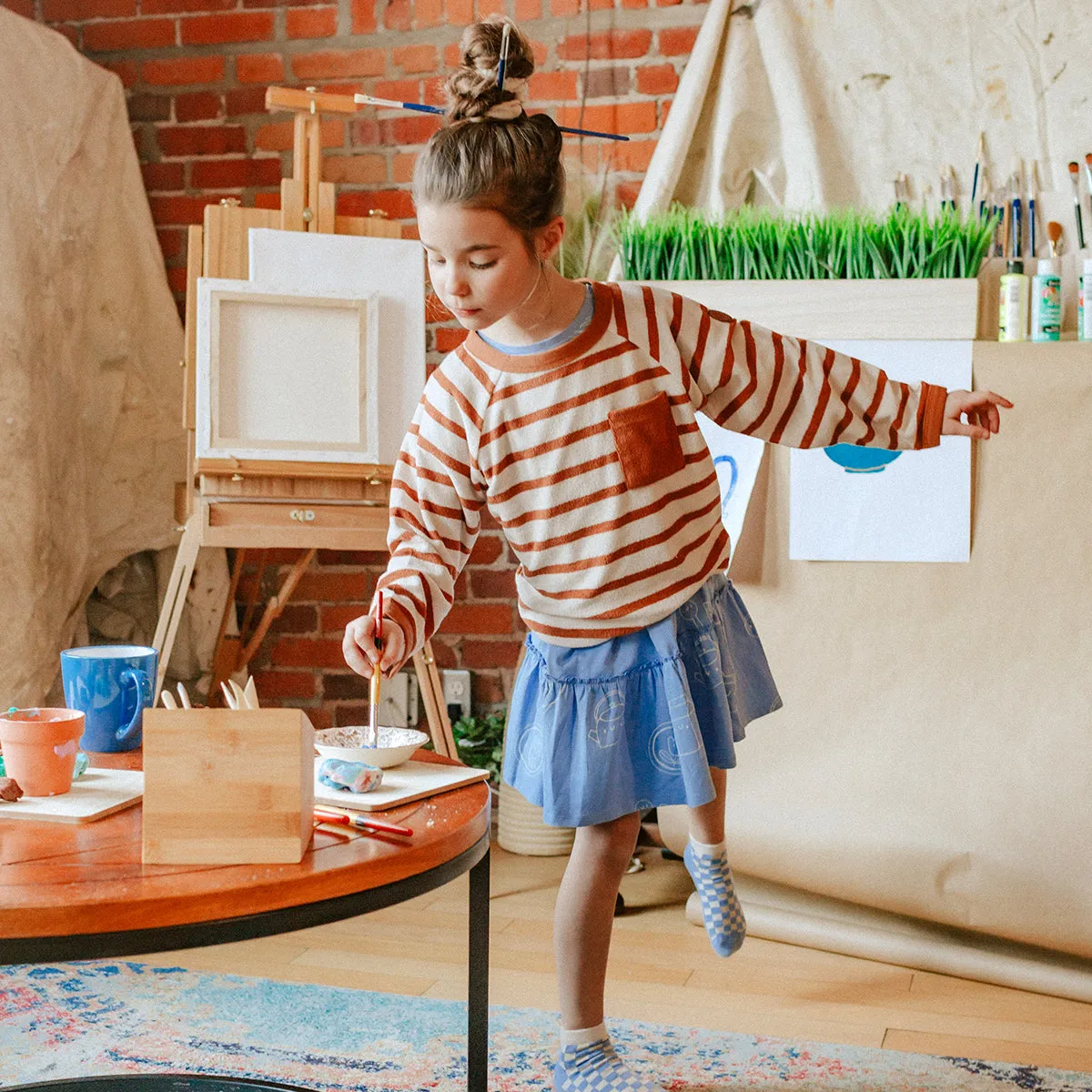 Chandail caramel et crème ligné à manches longues en ratine, enfant || Caramel and cream sweater with long sleeves in terry, child