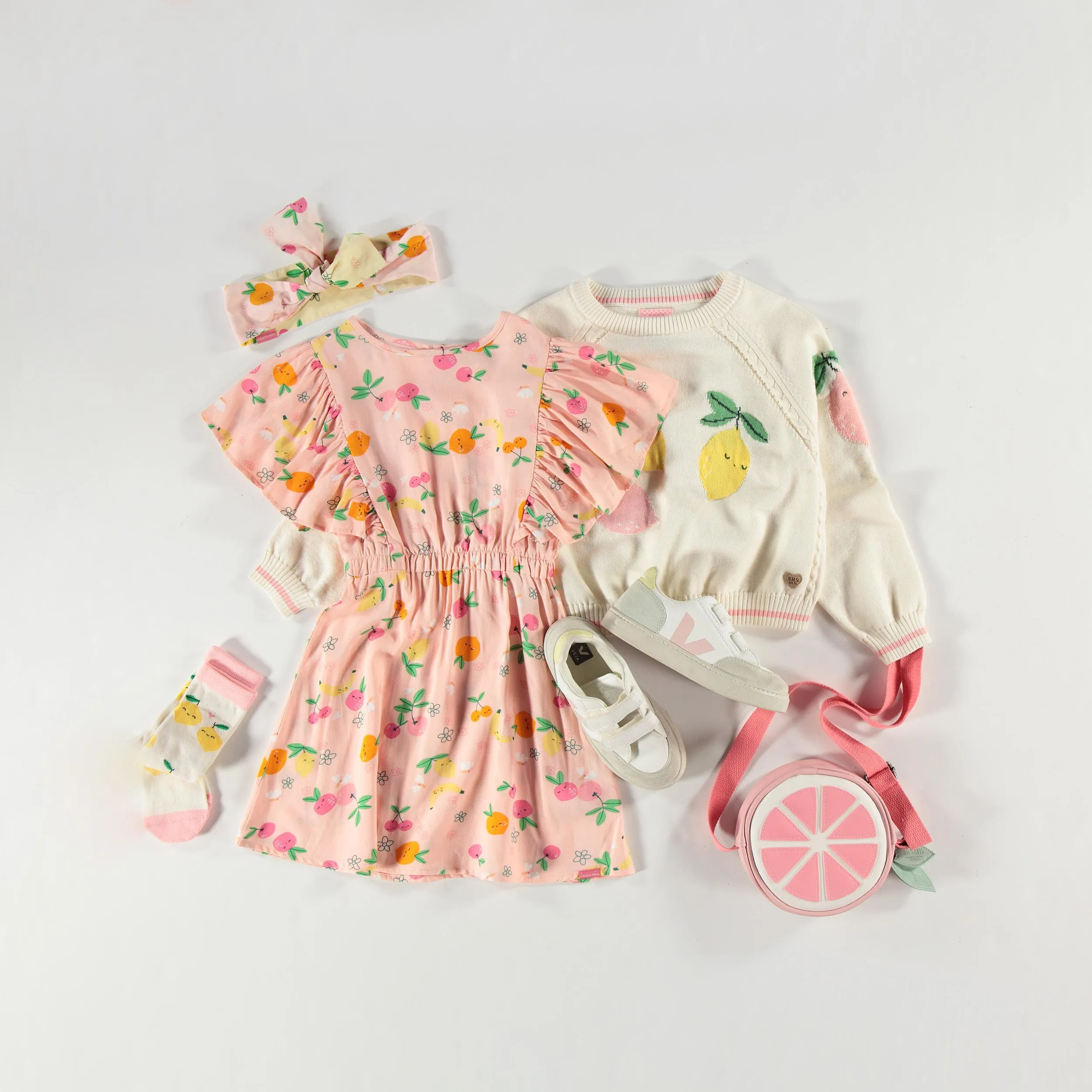 Chandail en tricot crème à motifs de citrons, enfant || Cream knit sweater with lemon patterns, child