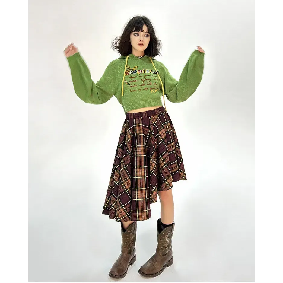Preppy Green Cropped Hoodie with Chemistry Print and Ruffled Collar